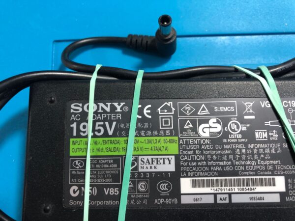 Incarcator laptop sony vaio original SH 19.5v 4.7A 90w mufa cu pin 6.5 x 4.4 mm - imagine 2