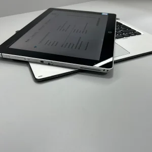 Laptop/Tableta SH 2 in 1 HP Elite X2 m5-6Y54 8GB ram SSD 240GB Touchscreen