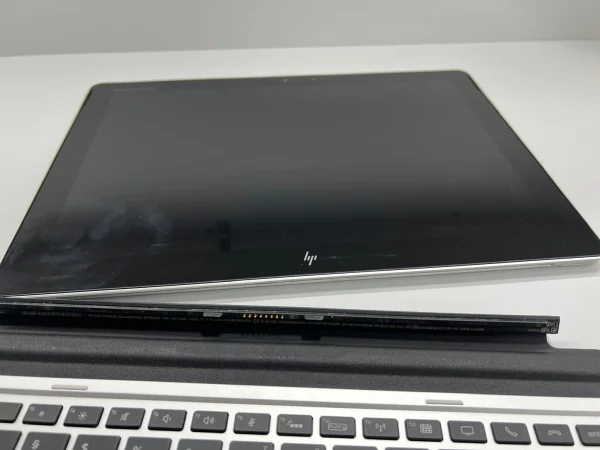 Tableta/Laptop SH HP Elite X2 G2 i5-7200U 16gb RAM NVME 256Gb cu tastatura iluminata - imagine 6