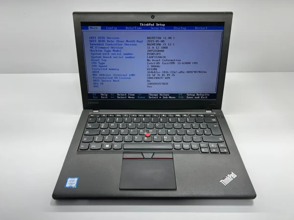 Laptop SH Lenovo Thinkpad X260 i5-6200U SSD 240GB baterie interna + baterie externa 6H