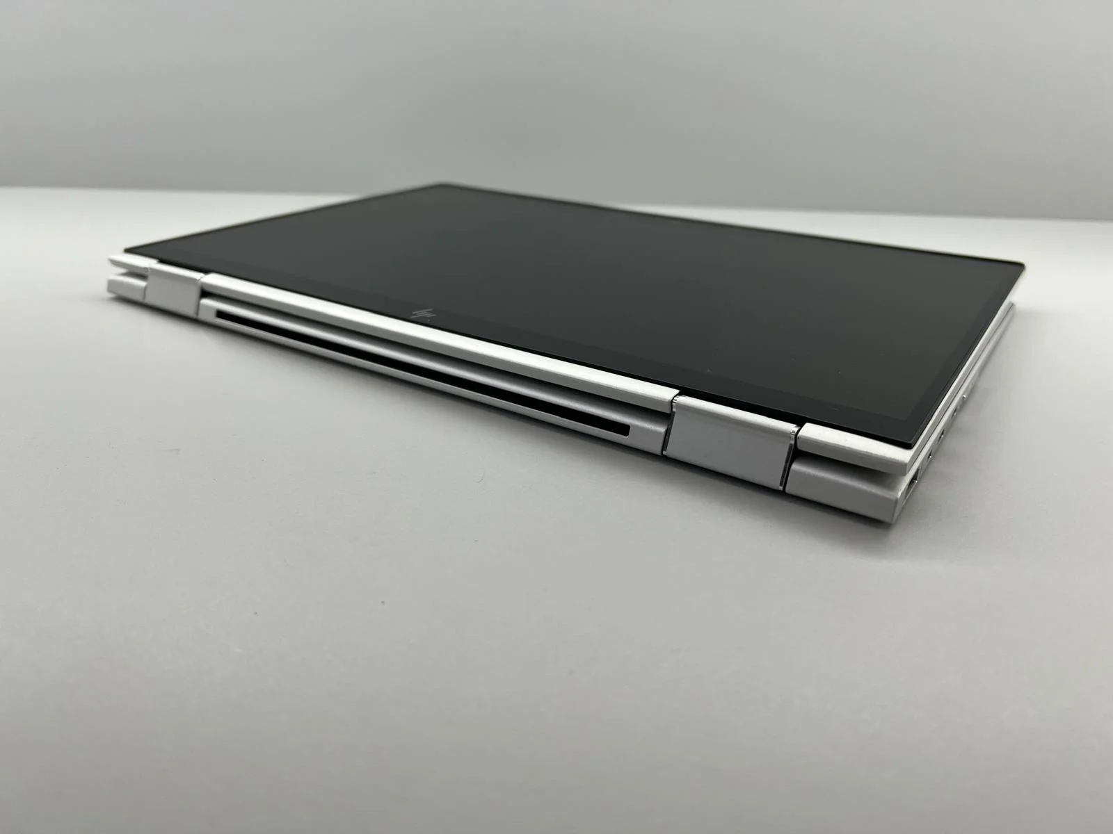 Laptop SH HP EliteBook x360 i5-8265U 16gb RAM SSD 256gb CONVERTIBLE TOUCHSCREEN - imagine 3