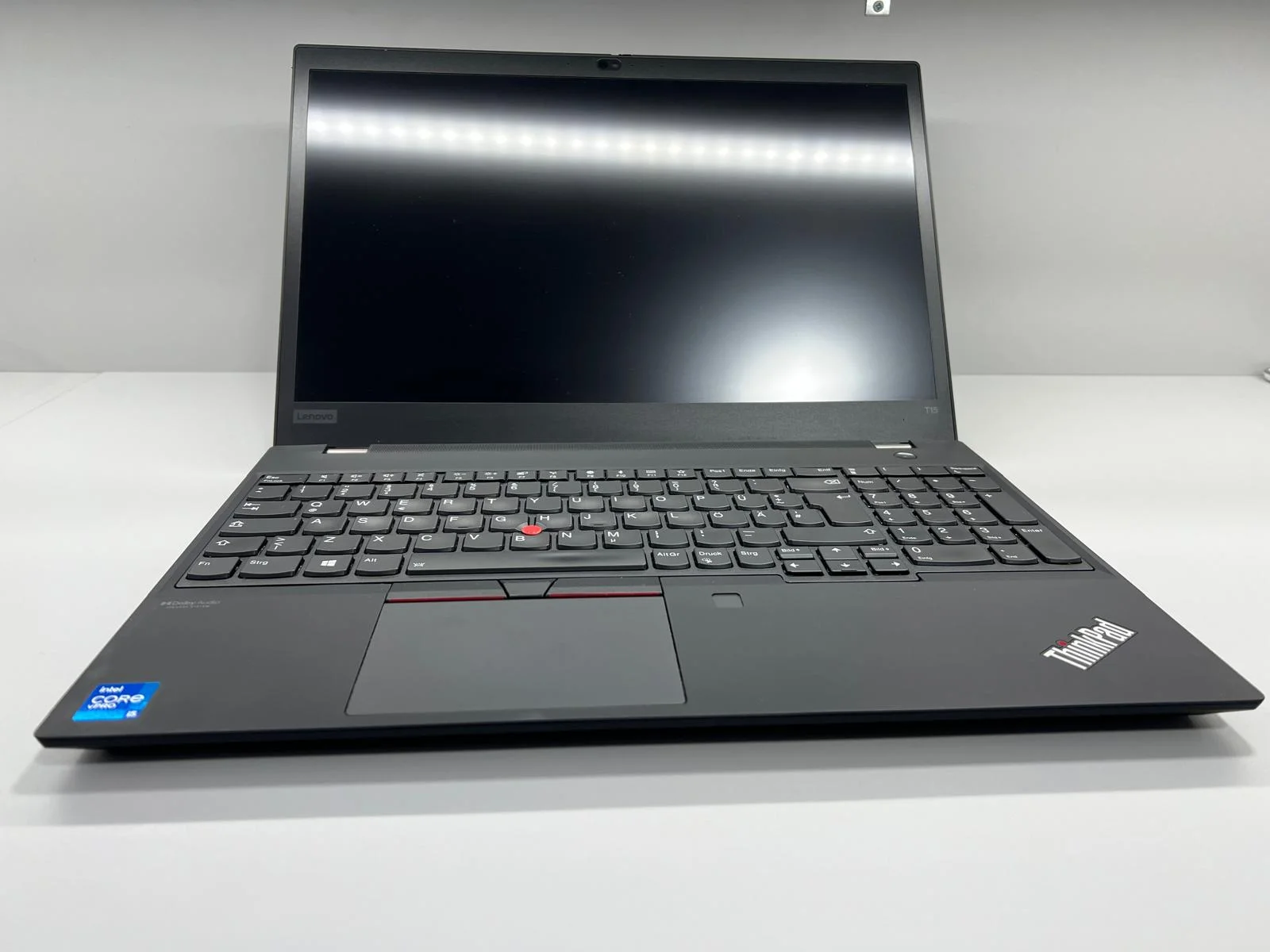 Laptop SH Lenovo Thinkpad T15 Gen2 i5-1135G7 SSD nVME 512Gb 16Gb RAM - imagine 2