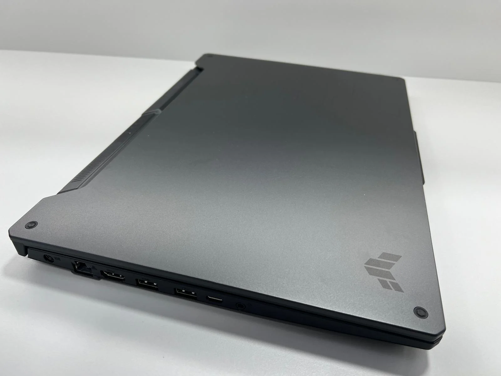 Laptop SH Gaming ASUS TUF F15 i7-11800H RTX 3050 4gb 512gb SSD Ram 32gb - imagine 6