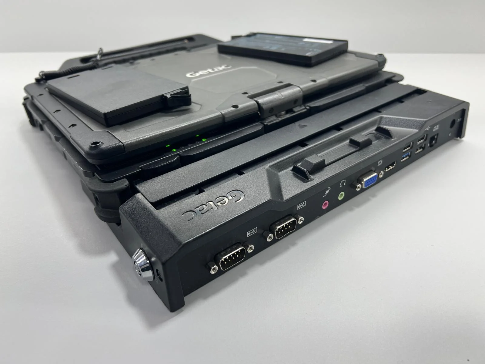 Laptop SH GETAC Fully Rugged i5-4300U SSD M2 256Gb +256 Gb 12GB Ram Touchscreen convertible Tablet - imagine 7