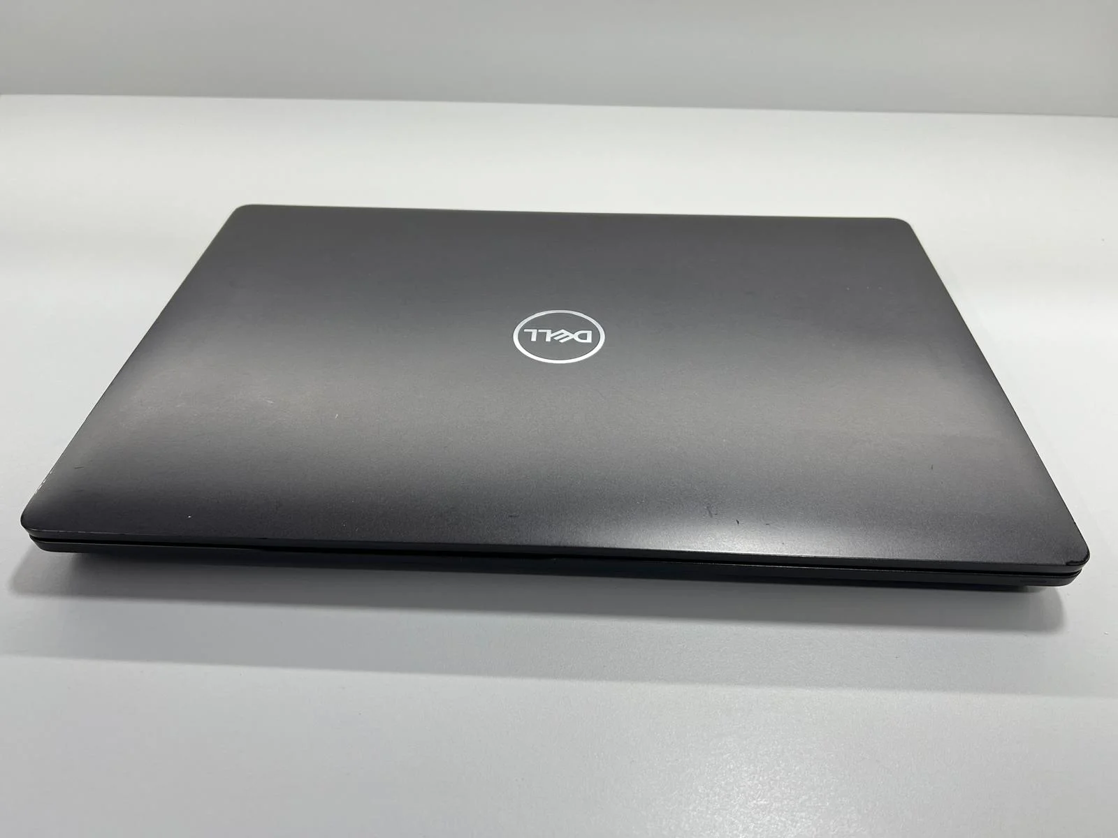 Laptop SH Dell Precision 3541 i7-9750H 16Gb RAM SSD 256gb Quadro 4gb - imagine 5