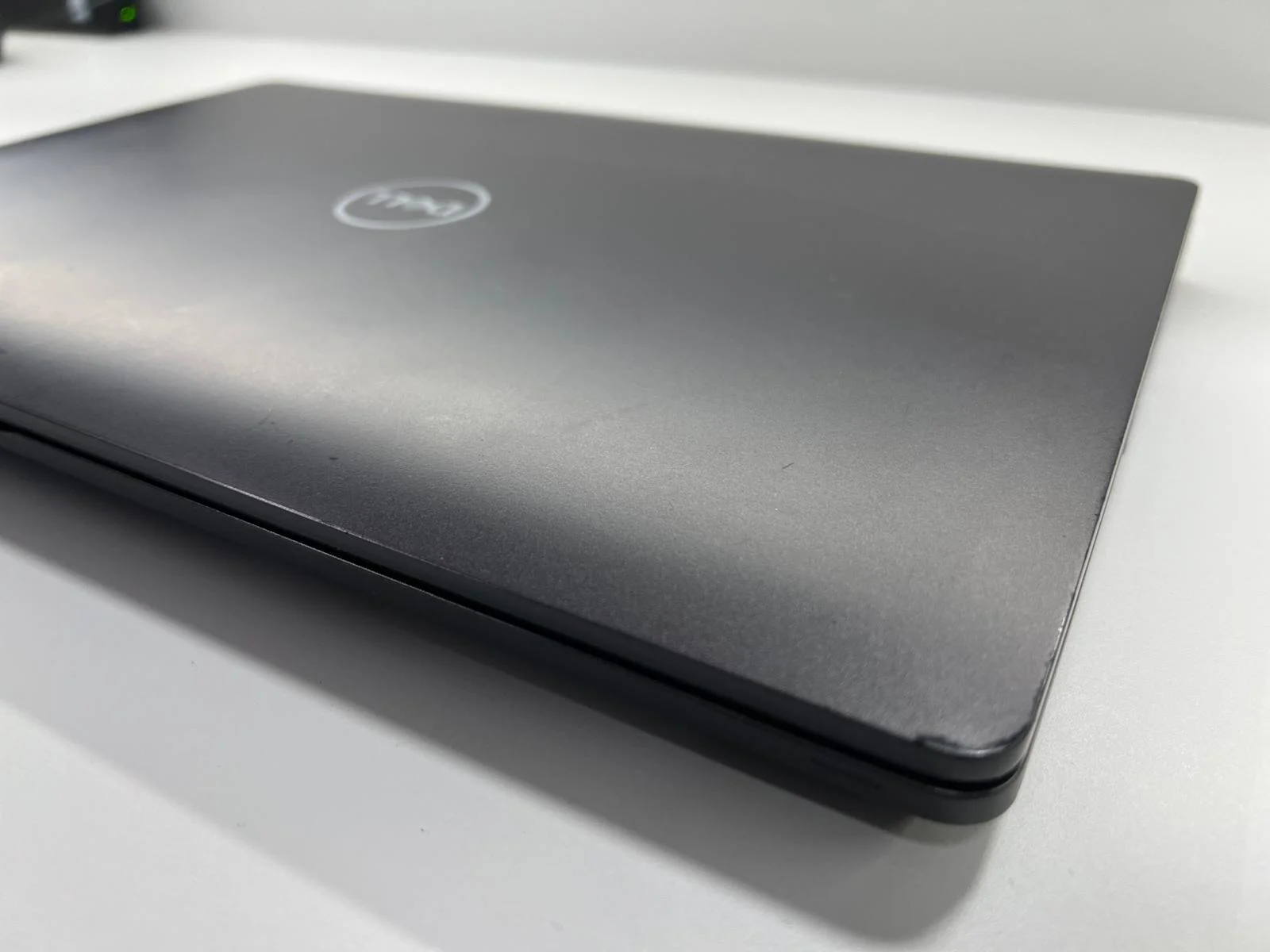 Laptop SH Dell Precision 3541 i7-9750H 16Gb RAM SSD 256gb Quadro 4gb - imagine 7