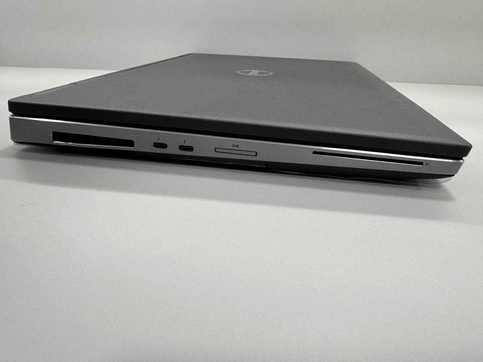 Laptop/Workstation SH Dell Precision 7740 i7-9850H RTX 5000 16 gb 64 GB RAM SSD 512gb - imagine 10