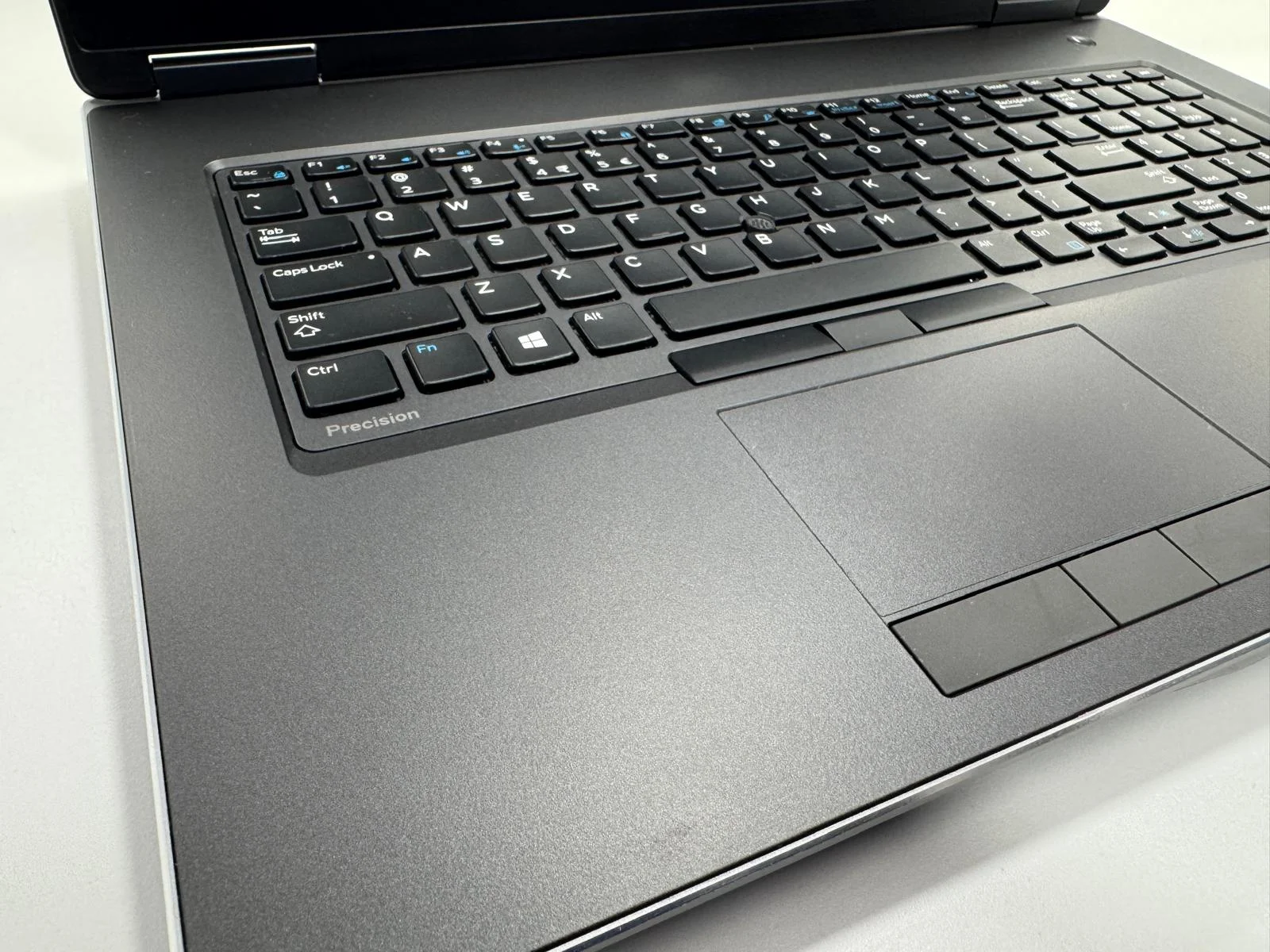 Laptop/Workstation SH Dell Precision 7740 i7-9850H RTX 5000 16 gb 64 GB RAM SSD 512gb - imagine 4