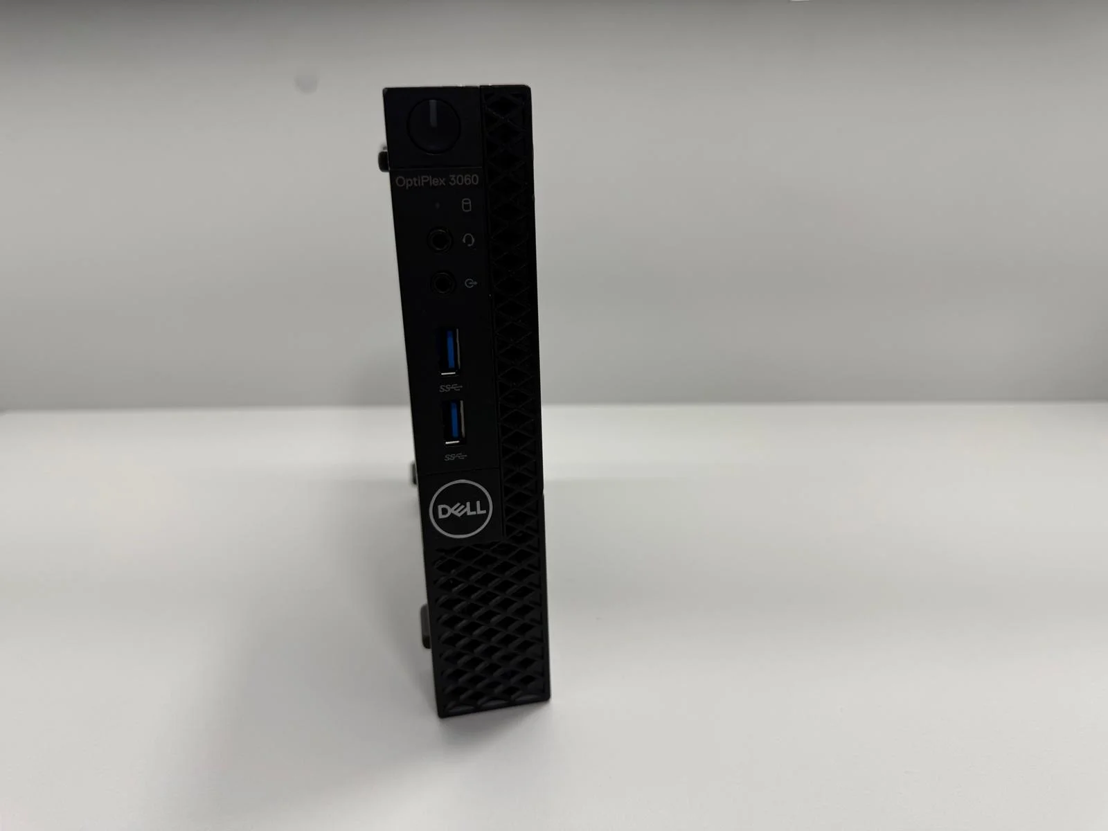 Mini PC SH Dell Optiplex 3060 i5-8500T ssd 512 NVME Ram 16Gb wifi