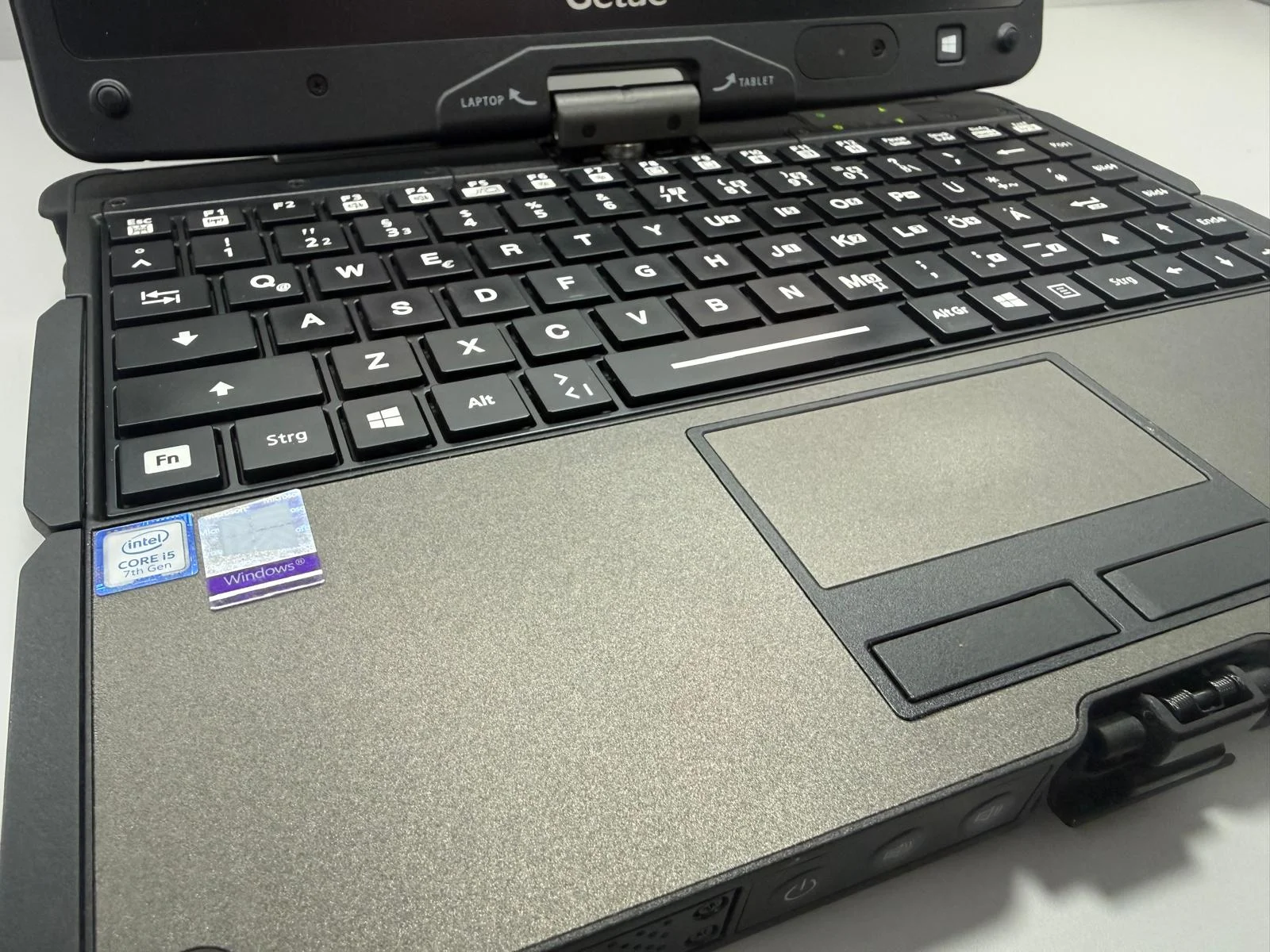 Laptop SH GETAC v110 g4 Fully Rugged i5-7200U SSD 512Gb 16GB Ram diagnoza auto touchscreen - imagine 3