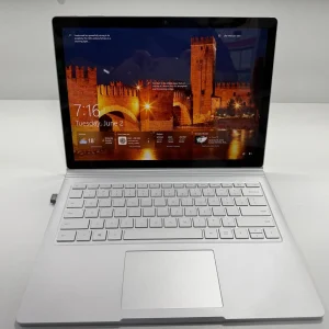 Tableta Microsoft Surface 2 SH i7-6600u 16gb ram 512gb ssd pentru piese