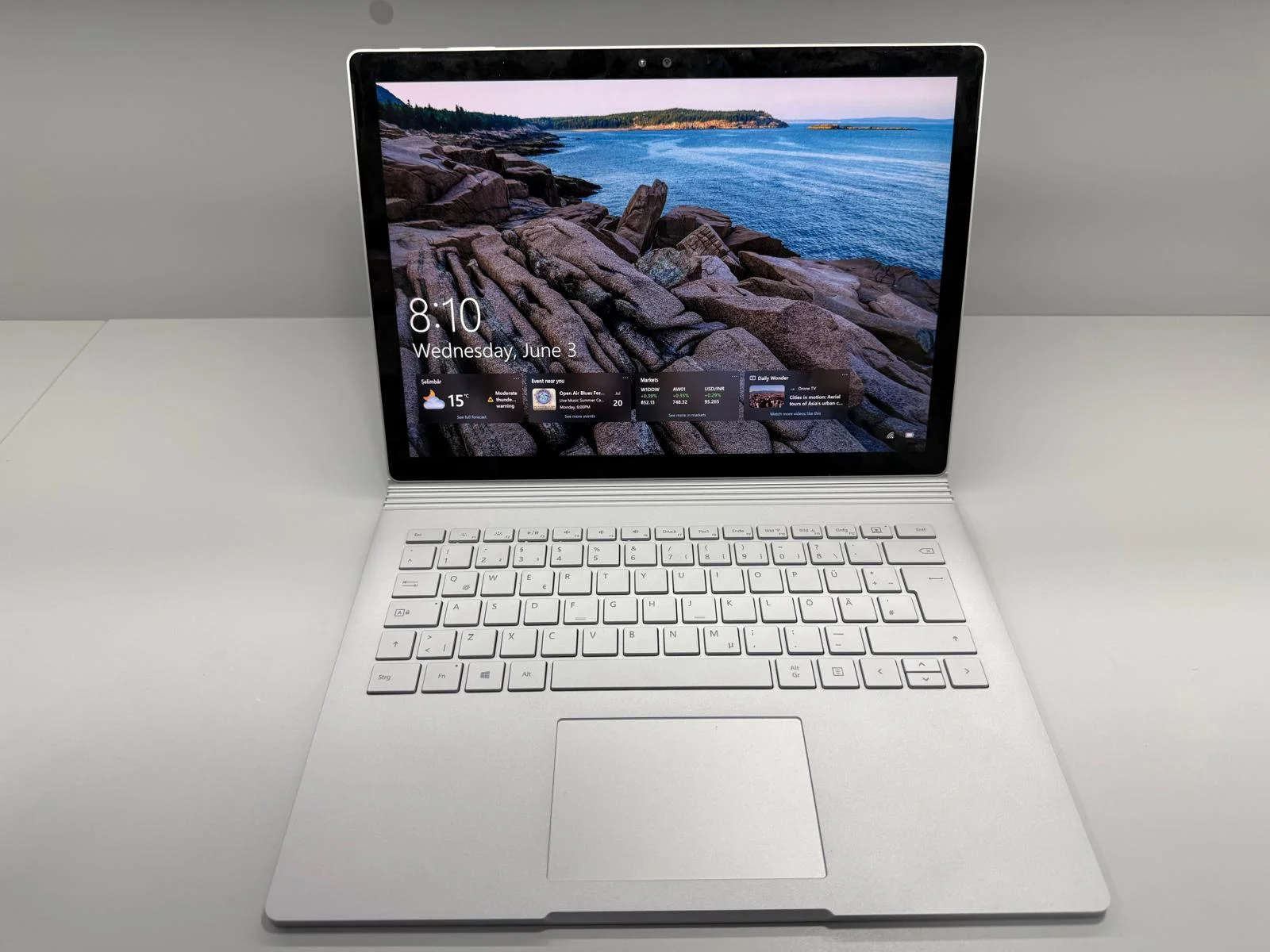 Tableta Microsoft Surface Book 2 SH i7-6600u 8gb ram 256gb ssd