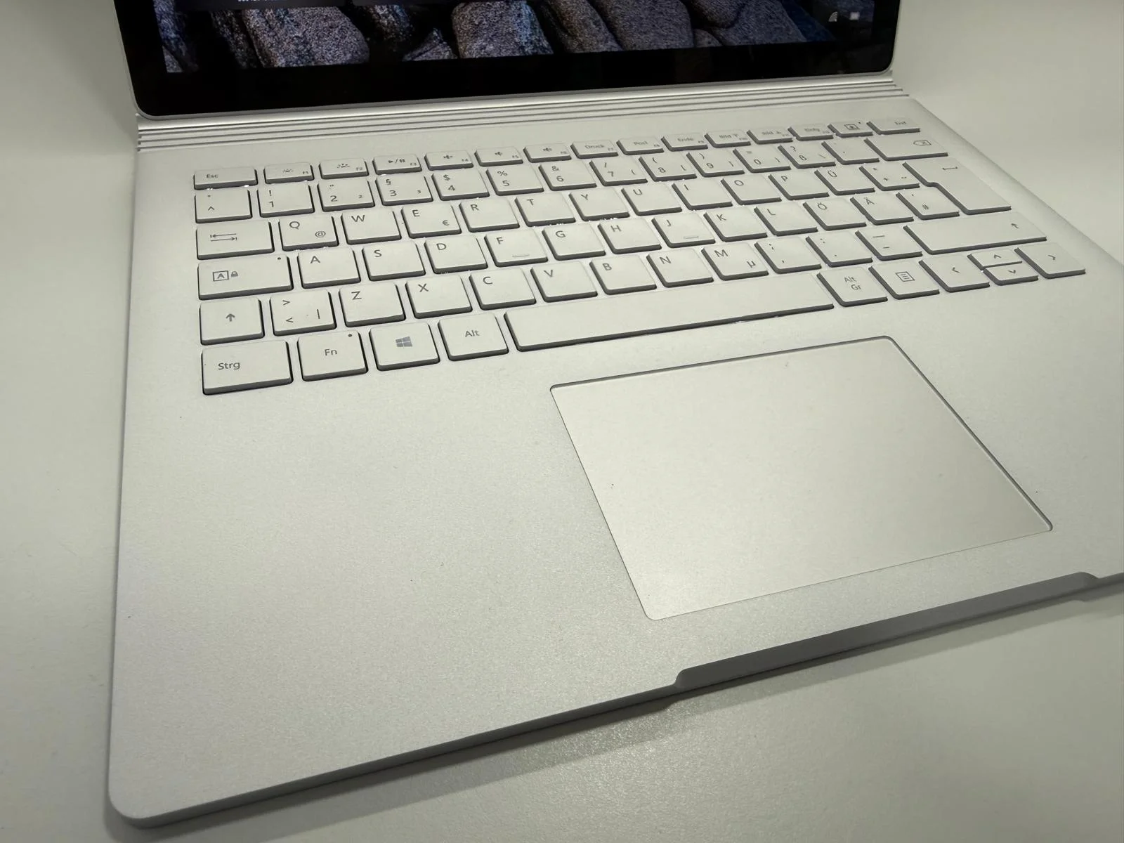 Tableta Microsoft Surface Book 2 SH i7-6600u 8gb ram 256gb ssd - imagine 3