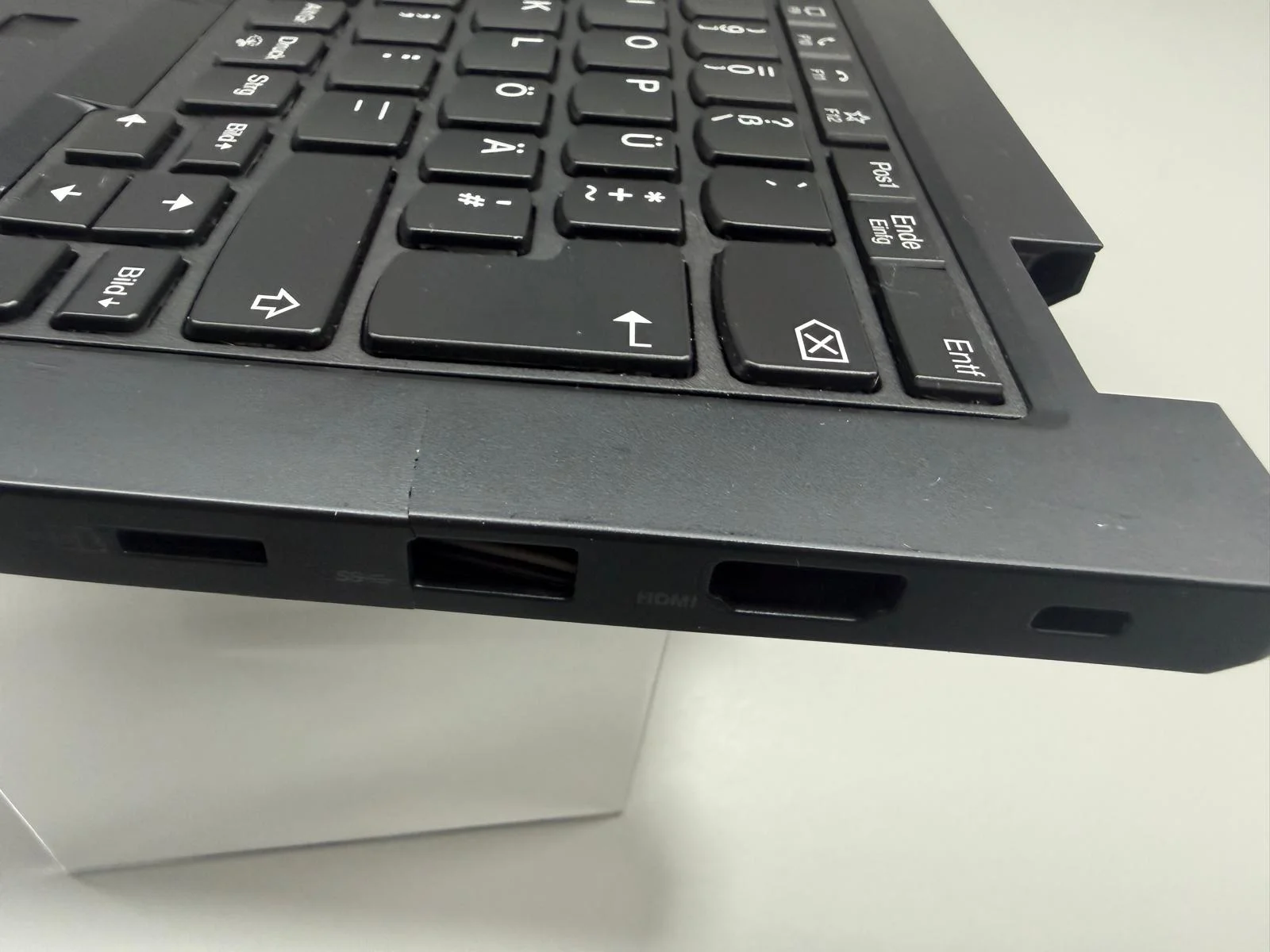 Palmrest Lenovo L13 gen 2 cu tastatura si capac spate piesa SH - imagine 3