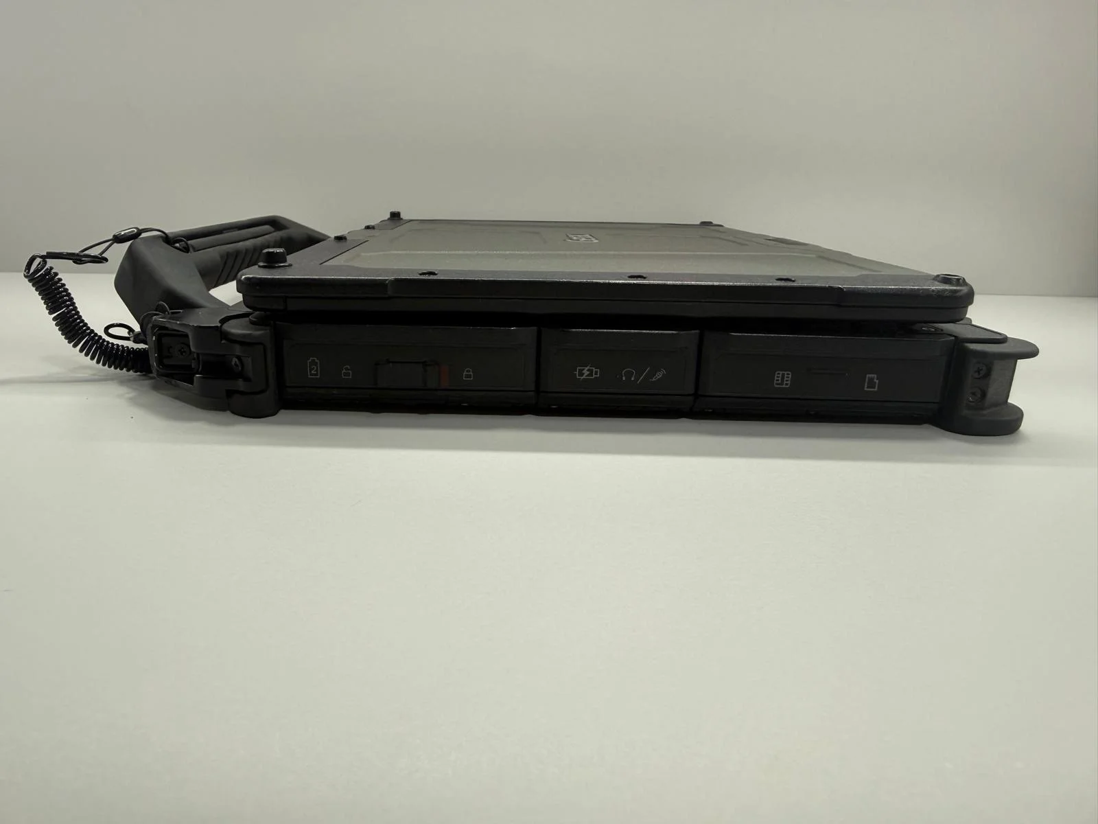 Laptop SH GETAC v110 g4 i5-7200U SSD 512Gb 16GB Ram Fully Rugged diagnoza auto touchscreen - imagine 5