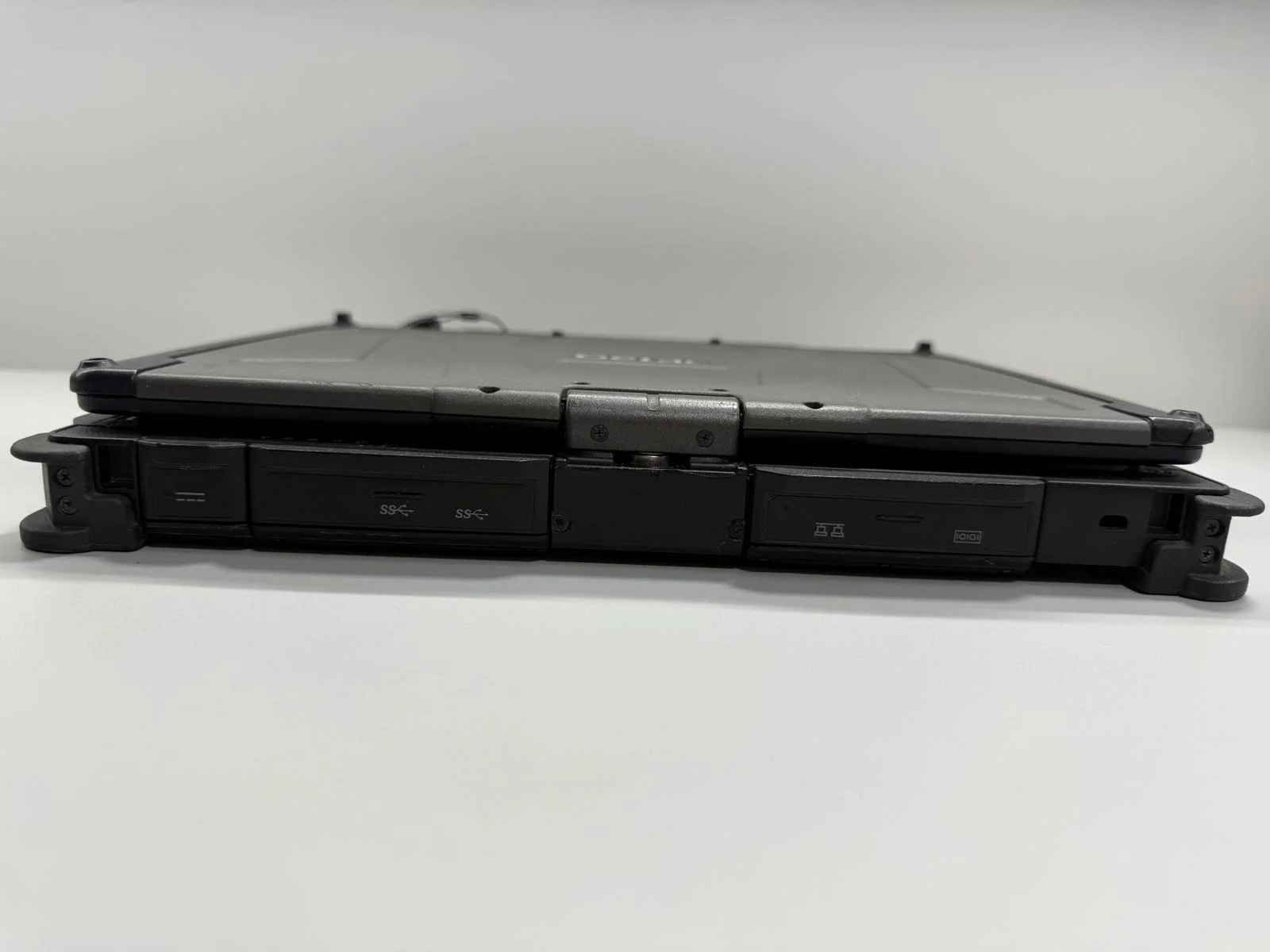 Laptop SH GETAC v110 g4 i5-7200U SSD 512Gb 16GB Ram Fully Rugged diagnoza auto touchscreen - imagine 6
