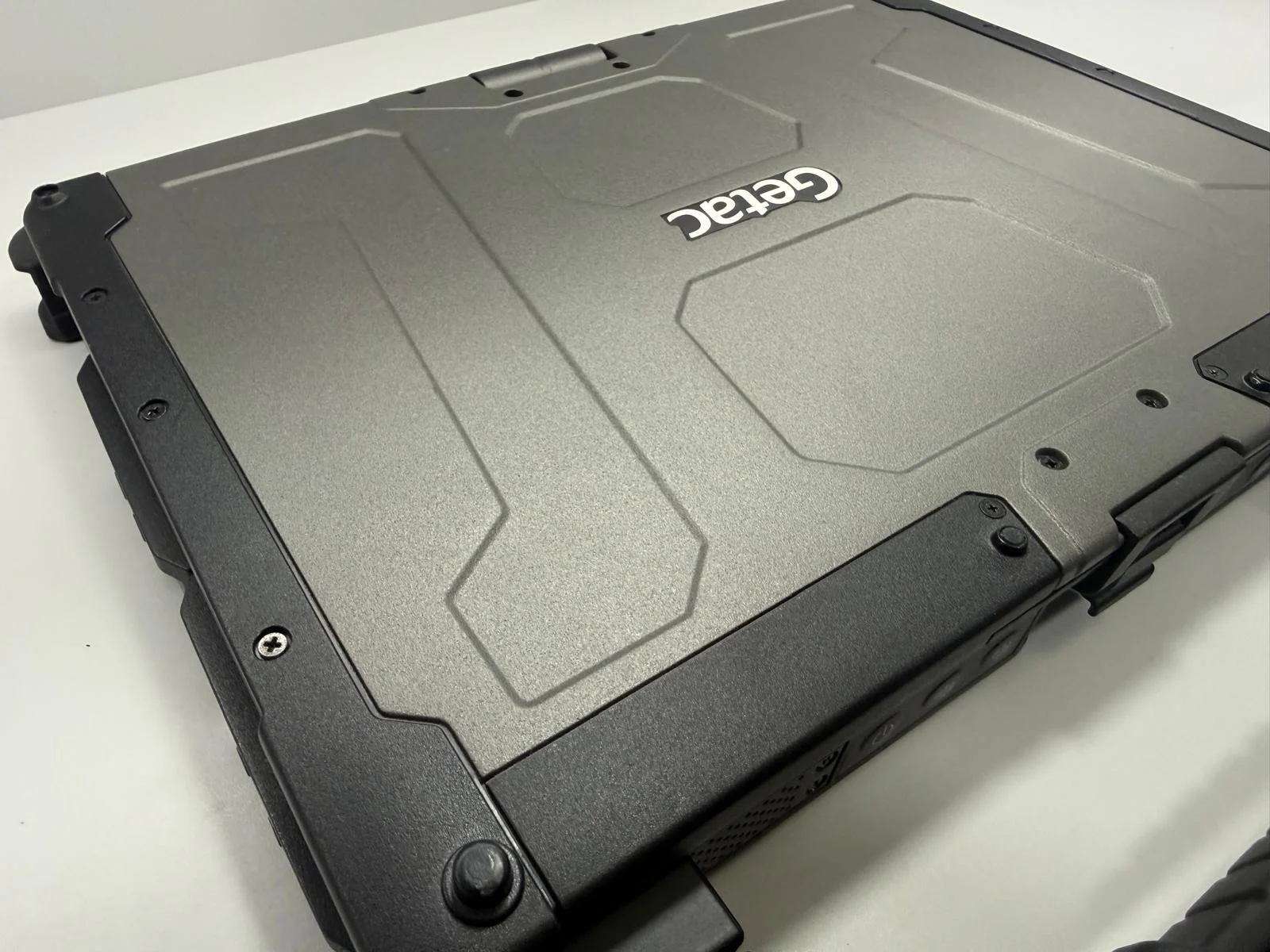 Laptop SH GETAC v110 g4 Fully Rugged i5-7200U SSD 512Gb 24GB Ram diagnoza auto touchscreen - imagine 9