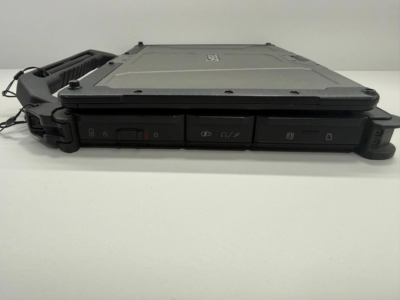 Laptop SH GETAC v110 g4 Fully Rugged i5-7200U SSD 512Gb 16GB Ram diagnoza auto touch - imagine 11