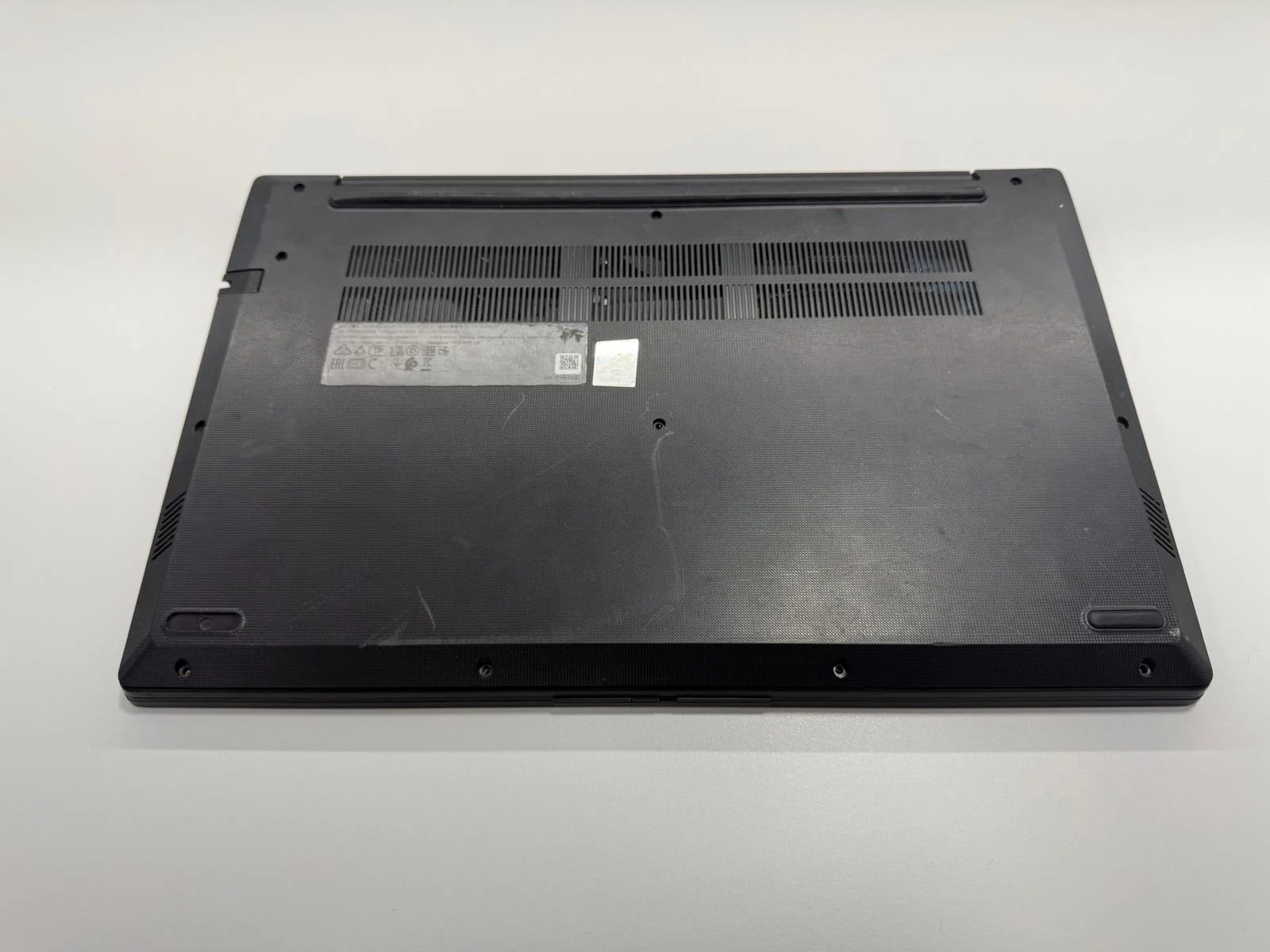 Laptop SH Lenovo V15 G2 ITL 4gb ram onboard incomplet/piese - imagine 5