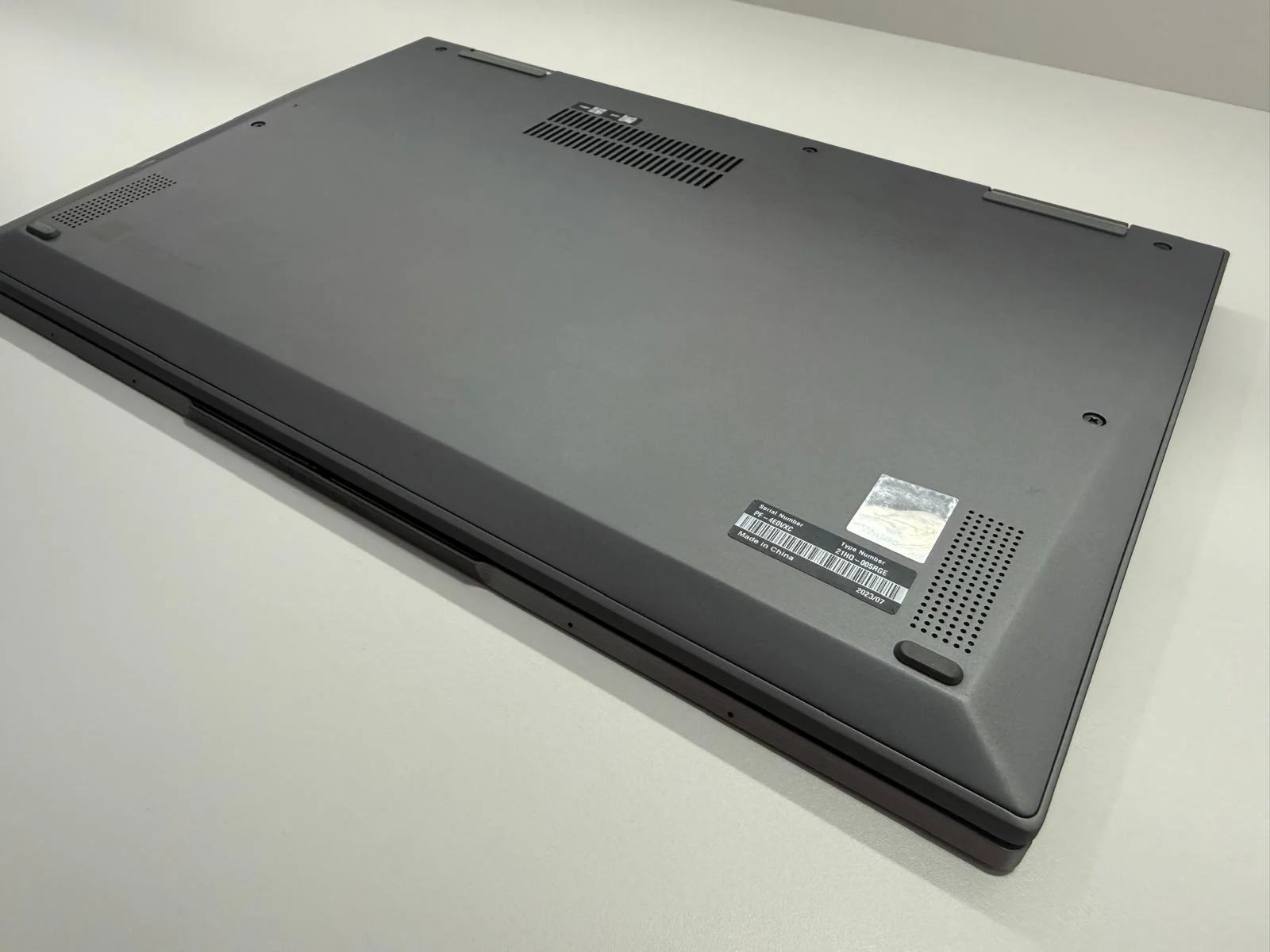 Laptop SH Lenovo X1 Yoga gen 8 i7-1355U 32gb RAM 1tb SSD nou Touchscreen - imagine 13