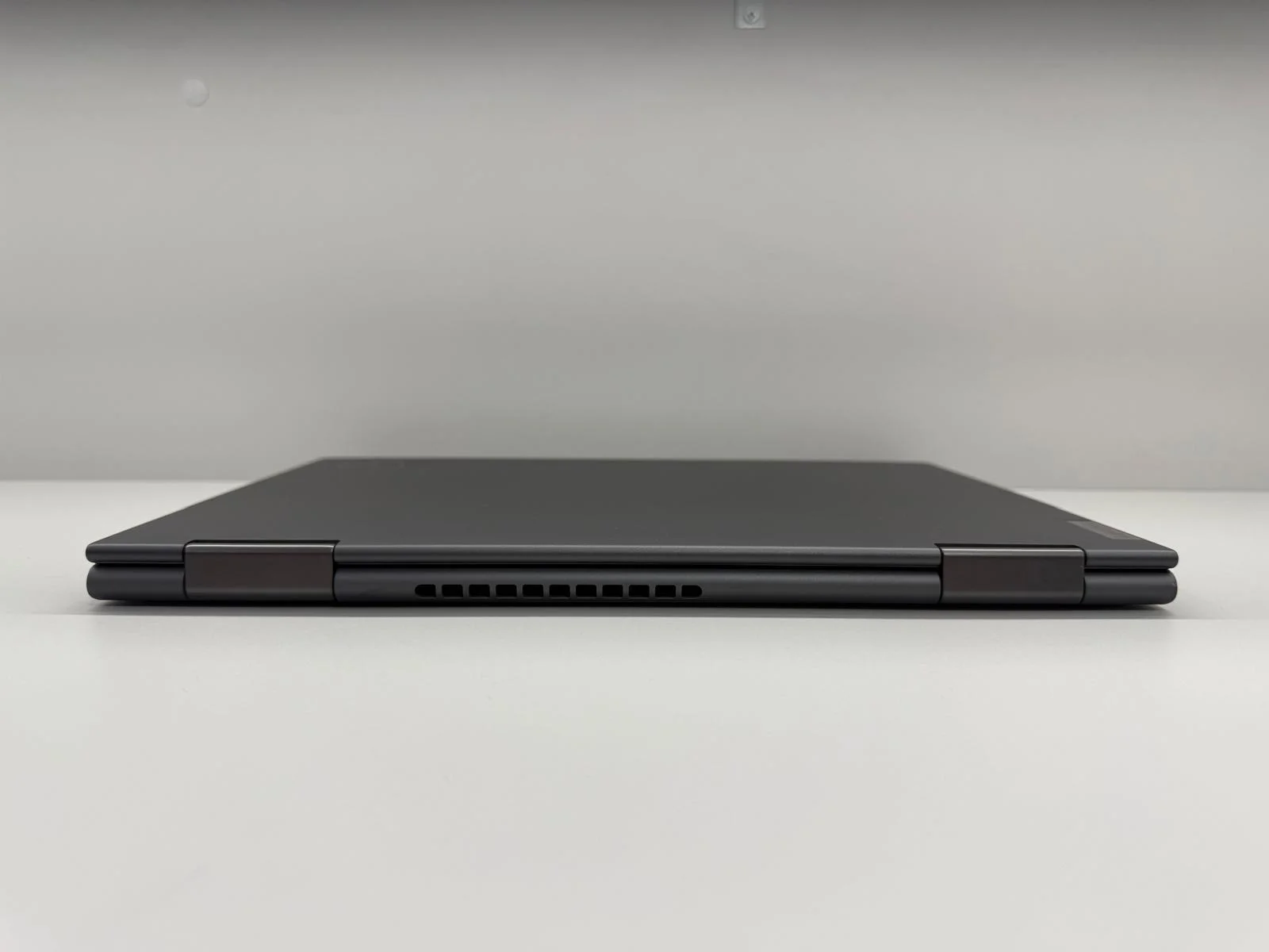 Laptop SH Lenovo X1 Yoga gen 8 i7-1355U 32gb RAM 1tb SSD nou Touchscreen - imagine 8