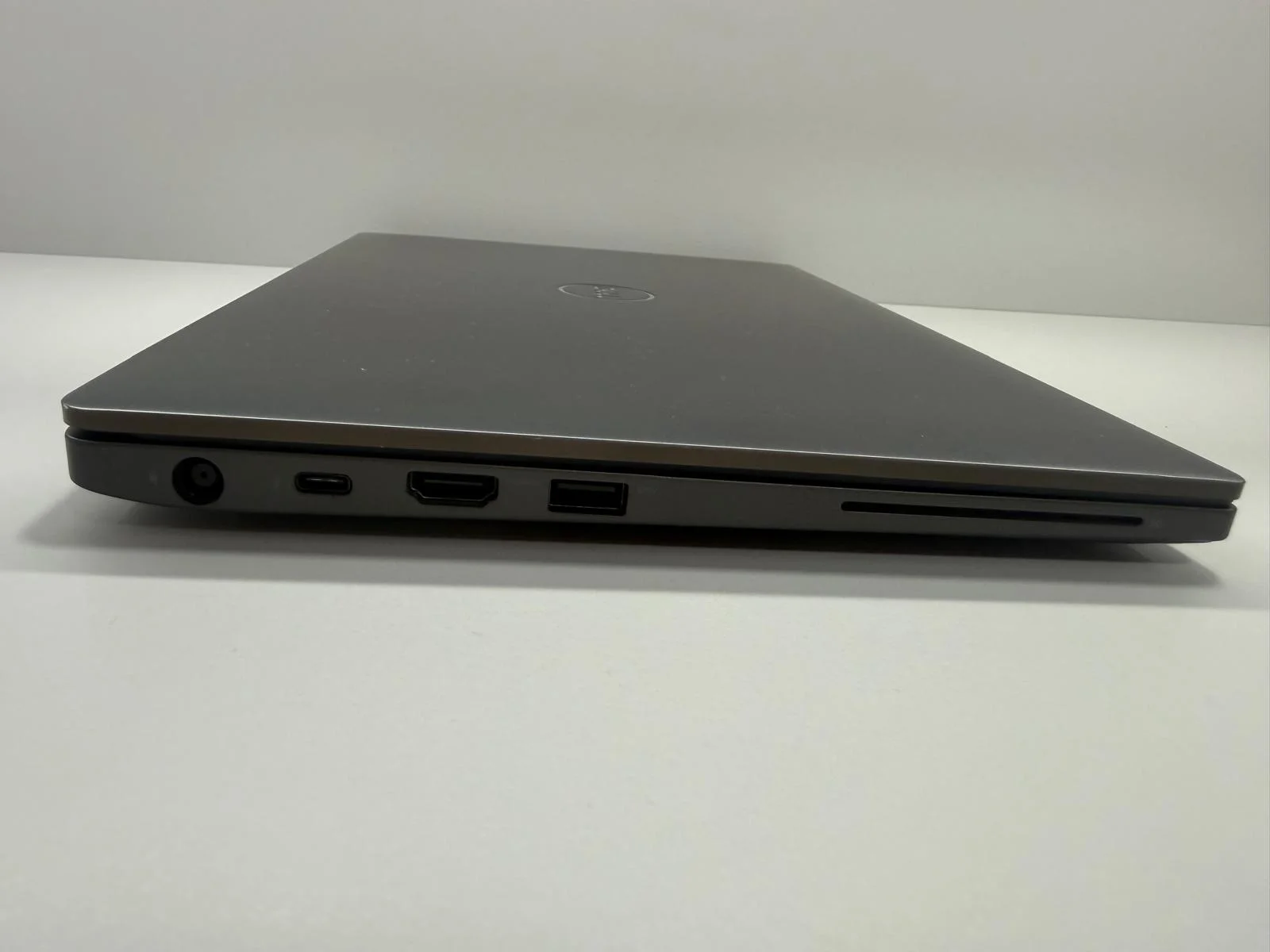Laptop SH Dell Latitude 7390 i7-8650U 16gb RAM 256gb SSD - imagine 5