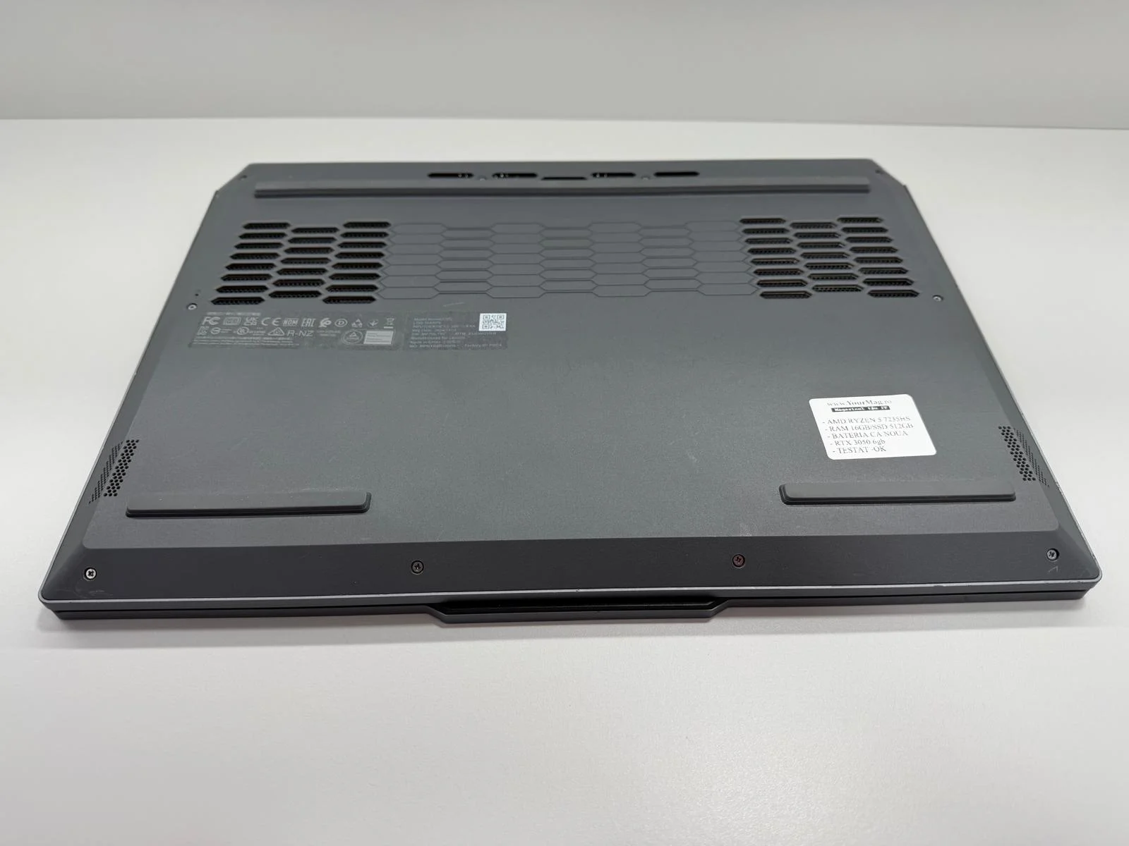 Laptop SH Lenovo LoQ 15 gaming AMD Ryzen 5 7235HS Nvidia RTX 3050 6gb 16gb DDR5 - imagine 11