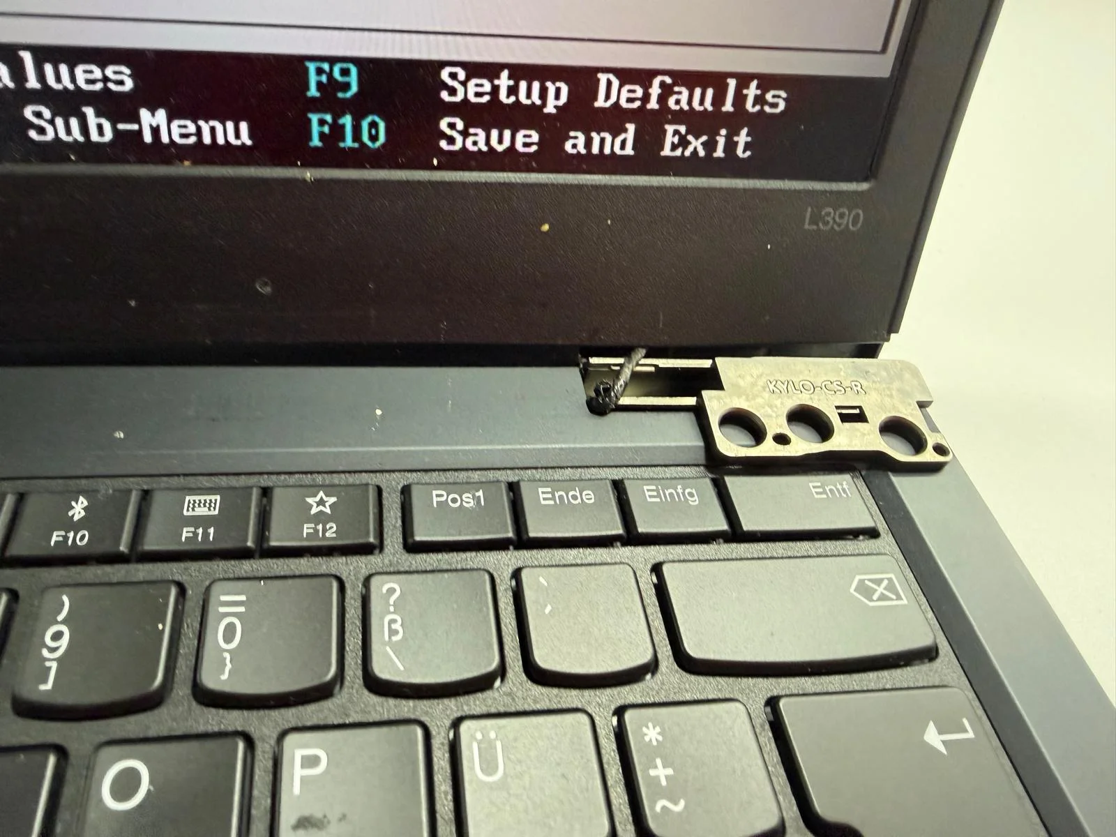 Laptop SH Lenovo L390 incomplet/piese YDZ118 - imagine 2