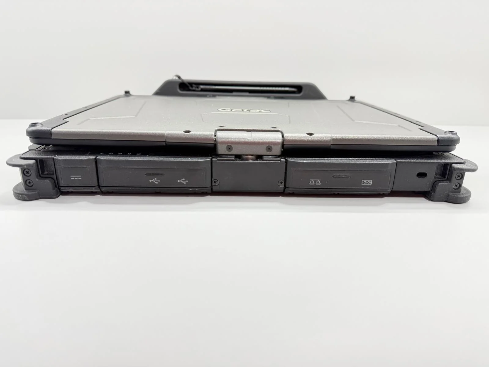Laptop SH GETAC v110 g4 i5-7200U SSD 512Gb 24GB Ram Fully Rugged - imagine 7
