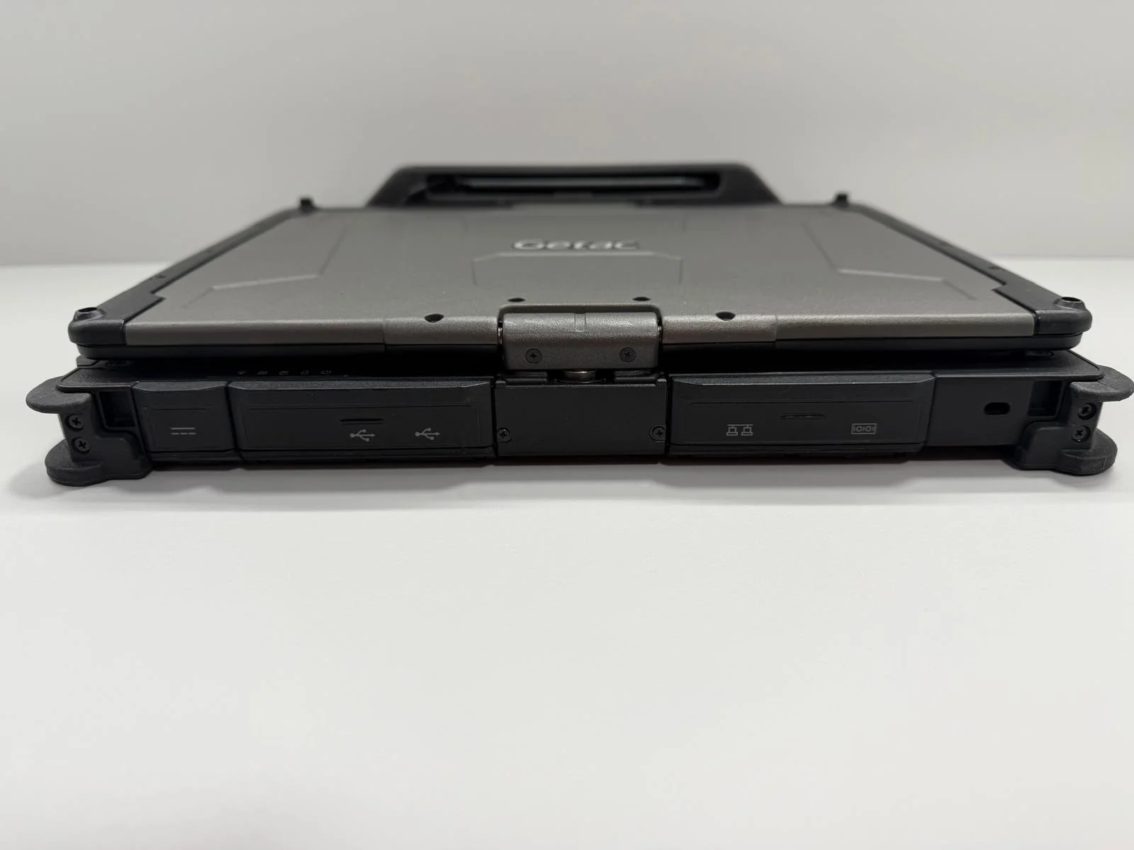 Laptop SH GETAC Fully Rugged i5-7200U SSD 512Gb 24GB Ram Diagnoza - imagine 7