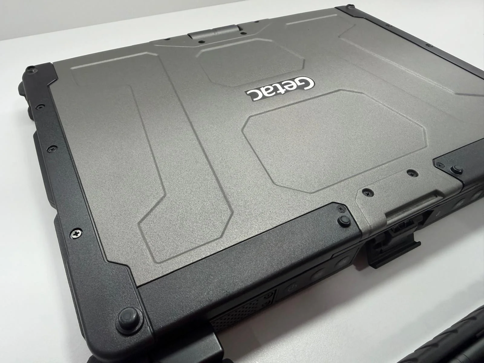Laptop SH GETAC Fully Rugged i5-7200U SSD 512Gb 24GB Ram Diagnoza - imagine 9
