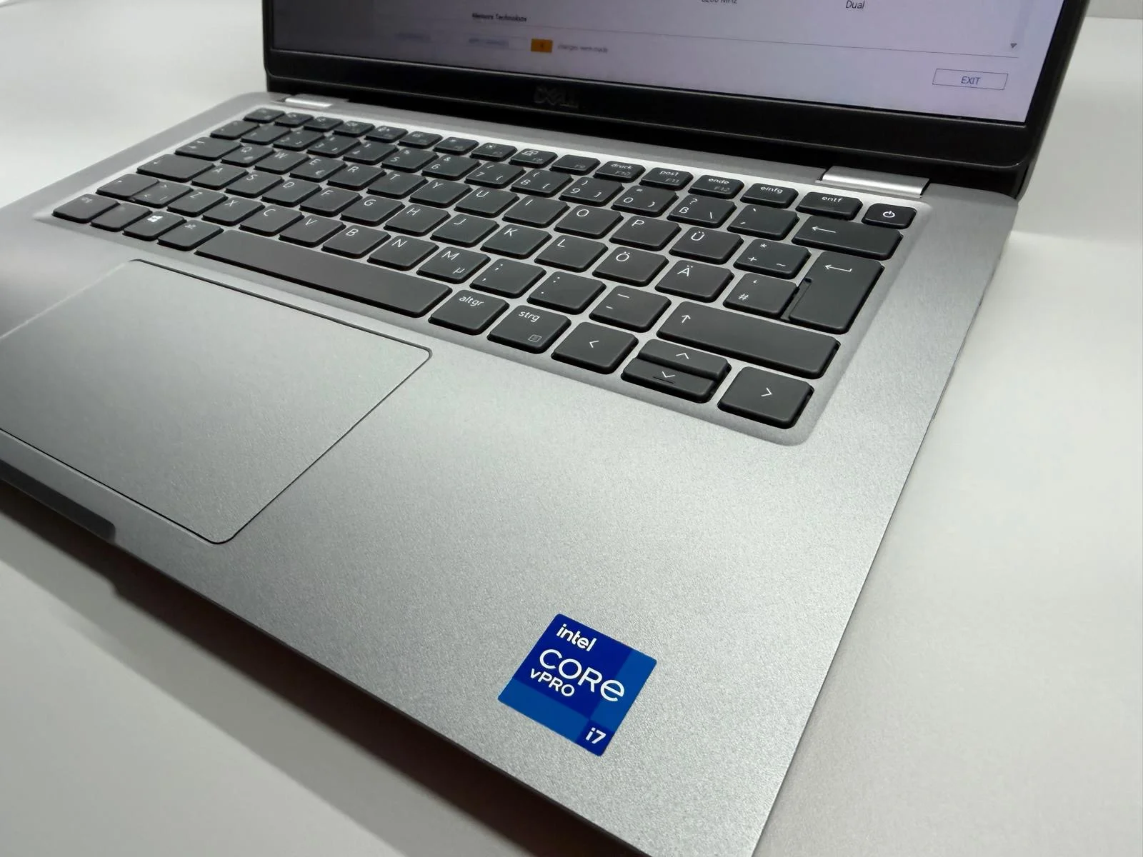 Laptop SH Dell Latitude 5320 i7-1185G7 16gb RAM SSD 512gb NVME - imagine 3