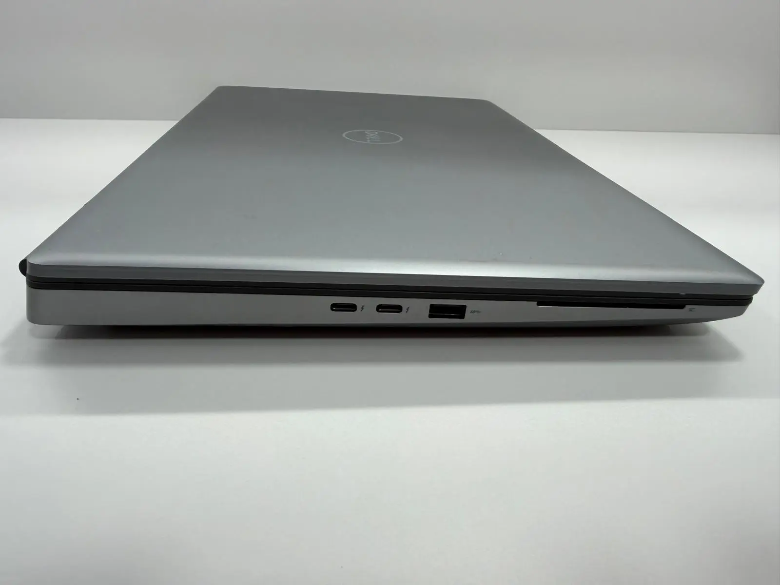 Laptop SH Dell Precision 7750 i7-10850H 96GB RAM SSD 1TB Quadro RTX 5000 16GB - imagine 10