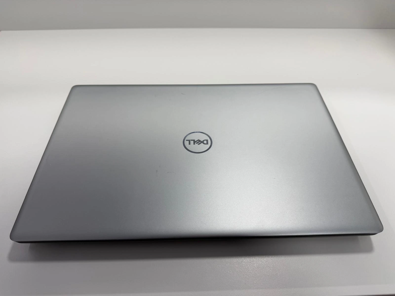 Laptop SH Dell Precision 7750 i7-10850H 96GB RAM SSD 1TB Quadro RTX 5000 16GB - imagine 6