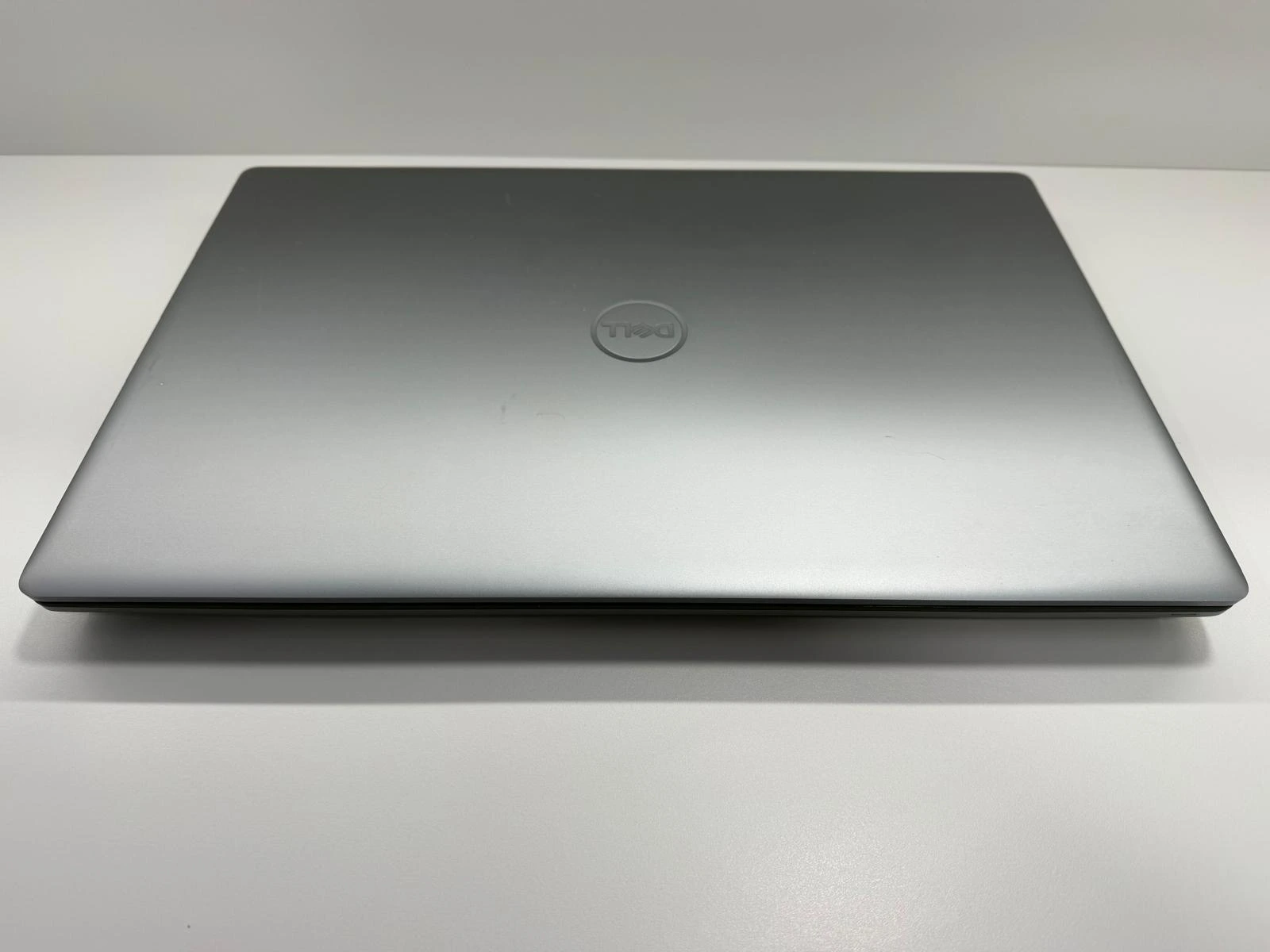 Laptop SH Dell Precision 7750 i7-10850H 96GB RAM SSD 1TB Quadro RTX 5000 16GB - imagine 7